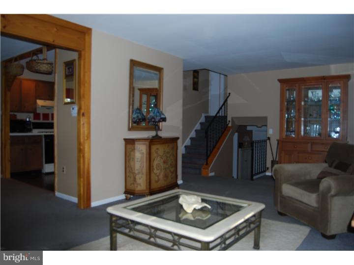 160 Oxford Road Delran, NJ 08075 - Photo 5 of 22