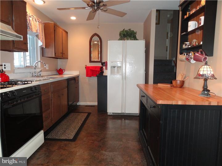 160 Oxford Road Delran, NJ 08075 - Photo 7 of 22