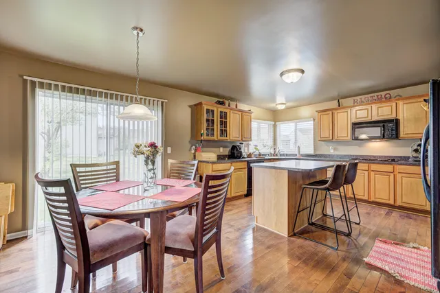 $399,900 | 9551 Falmouth Drive, Ypsilanti, MI 48197