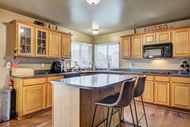 $399,900 | 9551 Falmouth Drive, Ypsilanti, MI 48197