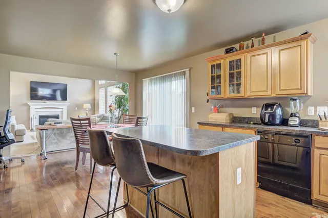 $399,900 | 9551 Falmouth Drive, Ypsilanti, MI 48197