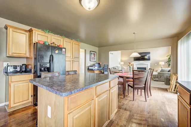 $399,900 | 9551 Falmouth Drive, Ypsilanti, MI 48197