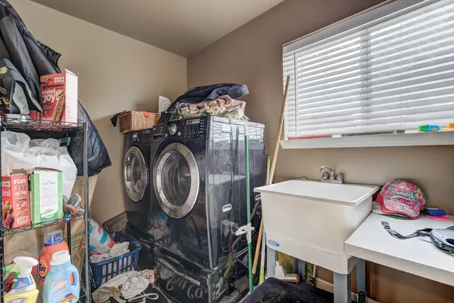 $399,900 | 9551 Falmouth Drive, Ypsilanti, MI 48197