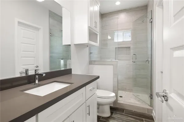 $1,350 | 1907 West Violet Drive, Unit 2, Pharr, TX 78577