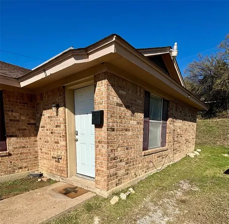 $1,150 | 2600 Northwest 21st Street, Fort Worth, TX 76106