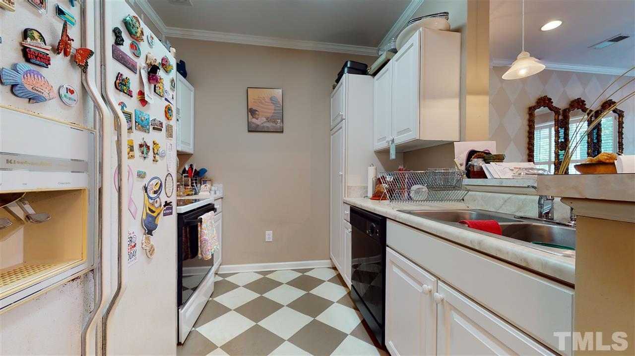 800 Savannah Ridge Road, Unit 115 Holly Springs, NC 27540 - Photo 18 of 29 Gallery Image 18
