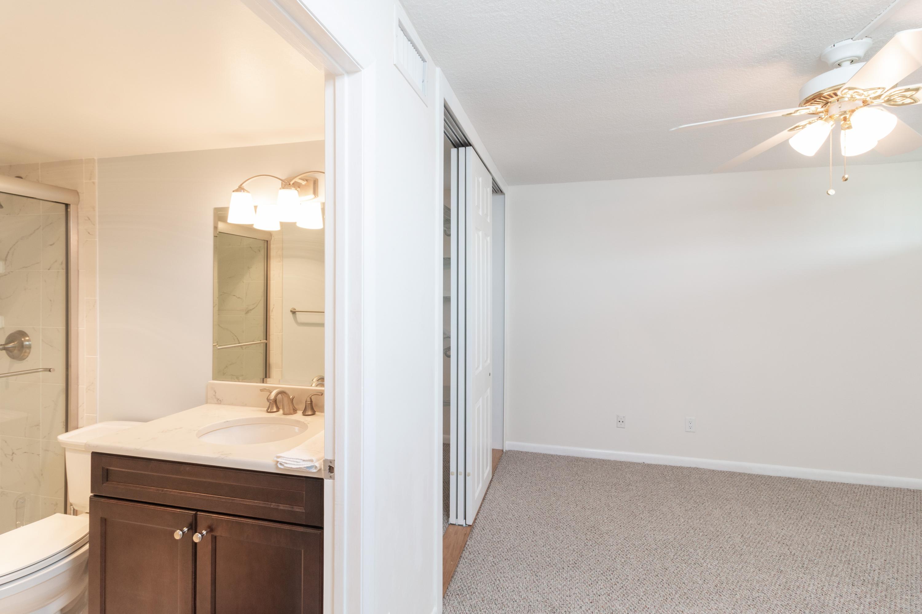 1950 Southwest Palm City Road, Unit 7107 Stuart, FL 34994 - Photo 17 of 37 Bed Bath 2