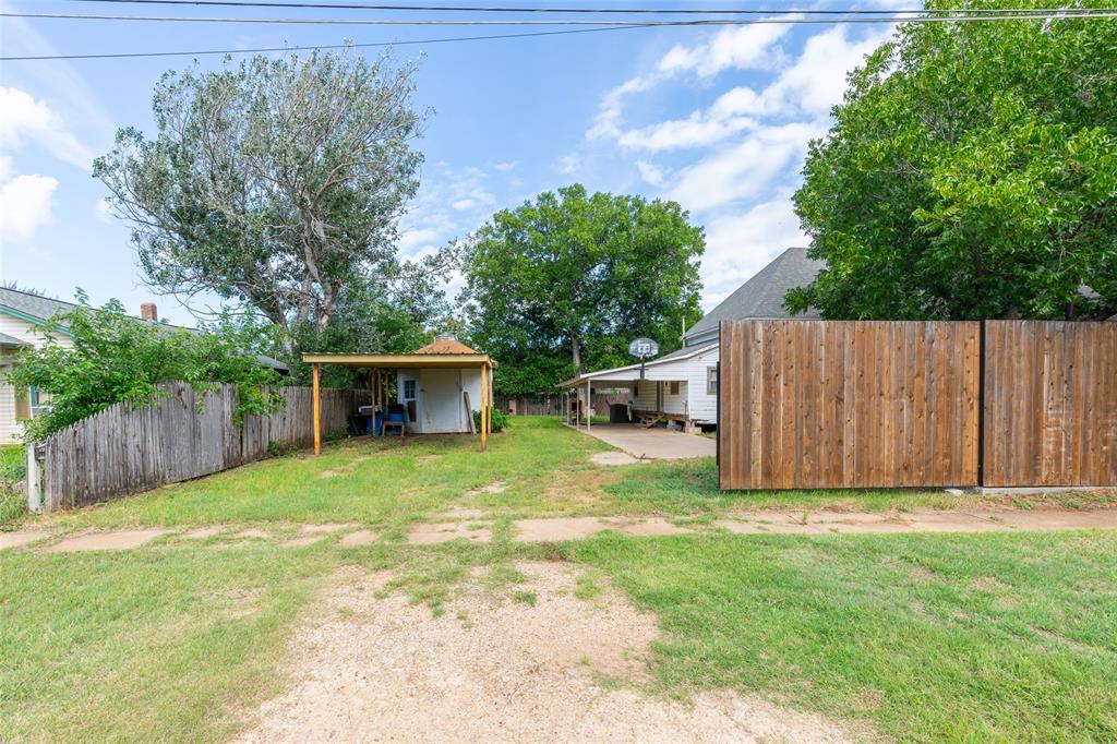 601 West 3rd Street Baird, TX 79504 - Photo 30 of 34