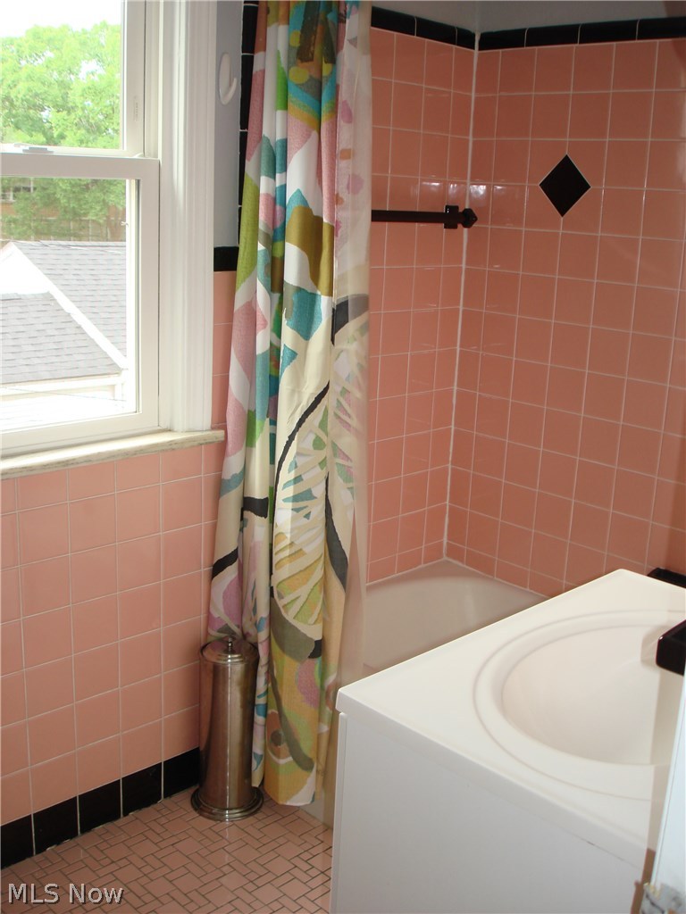 4803 Farnhurst Road Cleveland, OH 44124 - Photo 26 of 28 Old world charm meets new in the main bath
