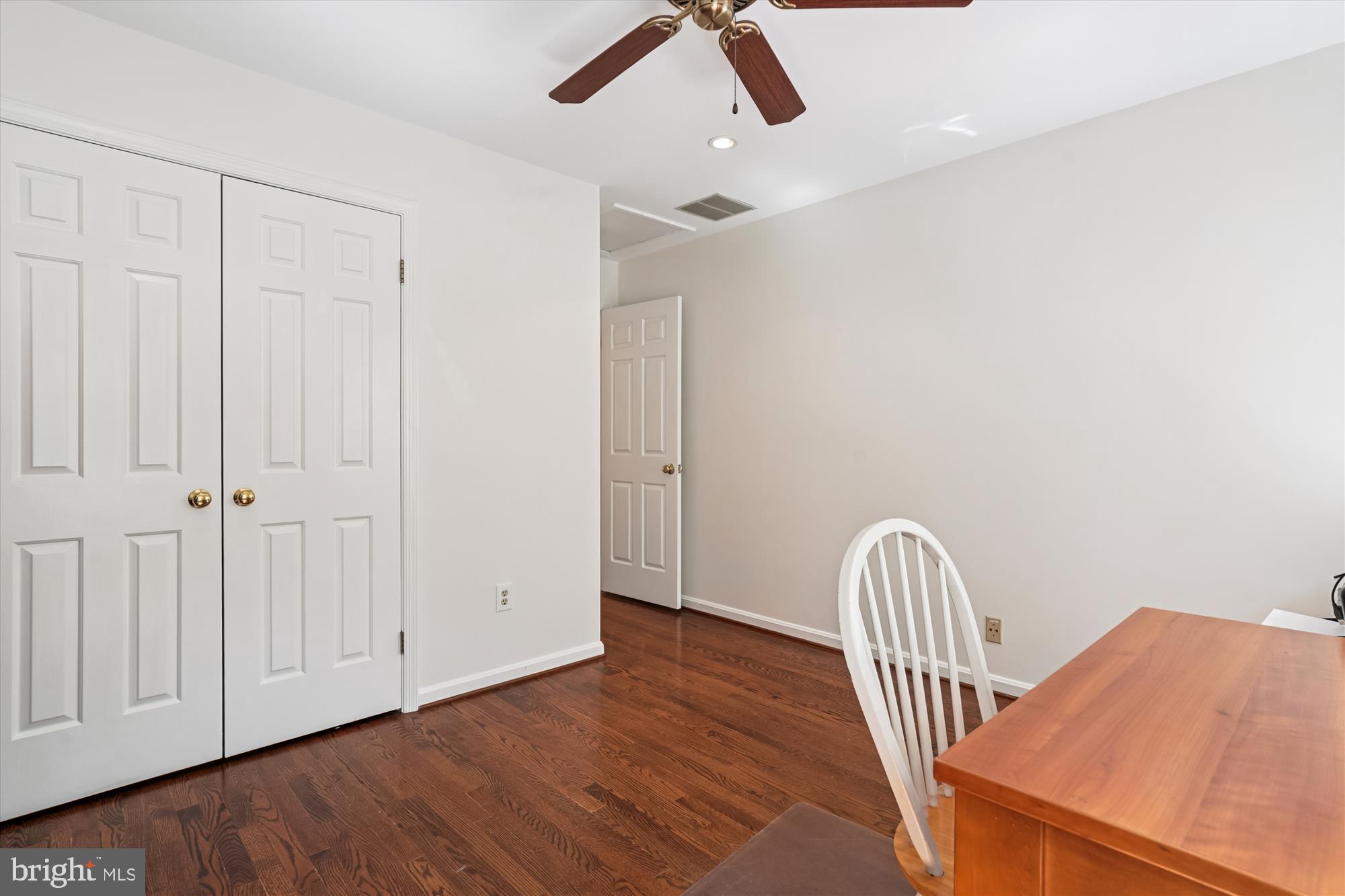 3922 North Glebe Road Arlington, VA 22207 - Photo 37 of 46 Bedroom