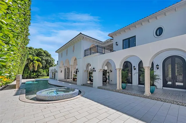 $25,000,000 | 4955 Southwest 83rd Street, Miami, FL 33143