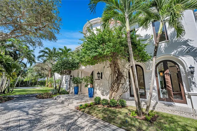 $25,000,000 | 4955 Southwest 83rd Street, Miami, FL 33143