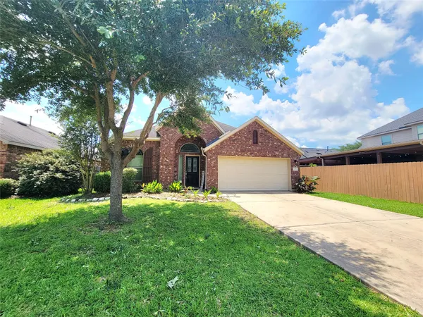 $309,000 | 219 Golden Grain Drive, Rosenberg, TX 77469