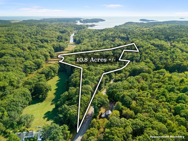 $300,000 | 7-1 Wrong Wy Drive, Phippsburg, ME 04562