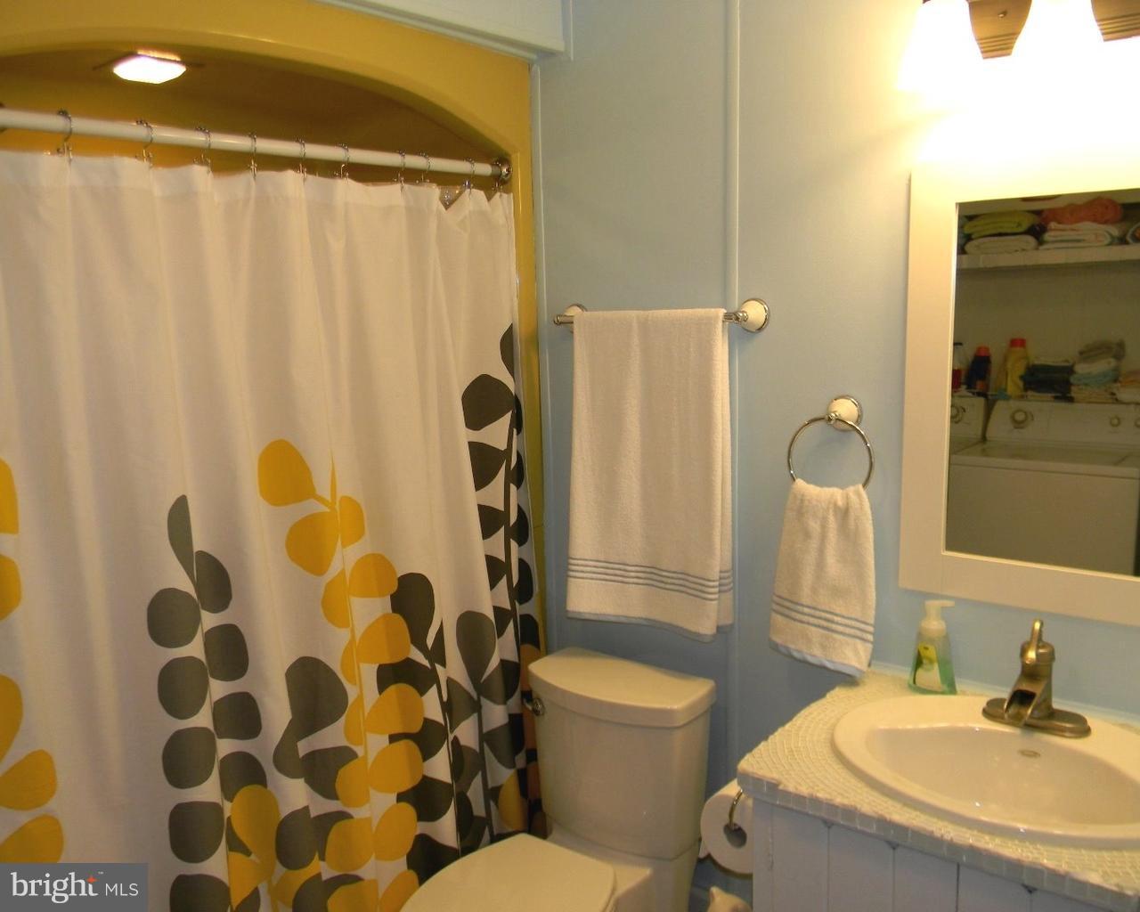 71 Holly Boulevard Tabernacle, NJ 08088 - Photo 14 of 25 Bathroom
