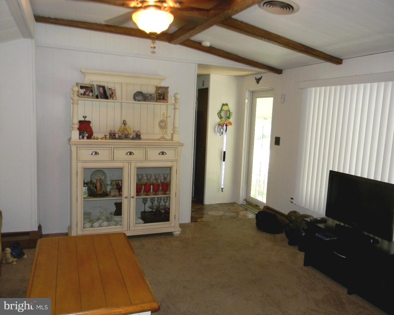 71 Holly Boulevard Tabernacle, NJ 08088 - Photo 4 of 25 Living room