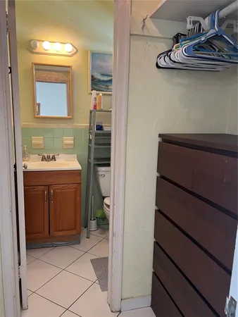 $1,700 | 1315 North Ocean Drive, Unit 205, Hollywood, FL 33019