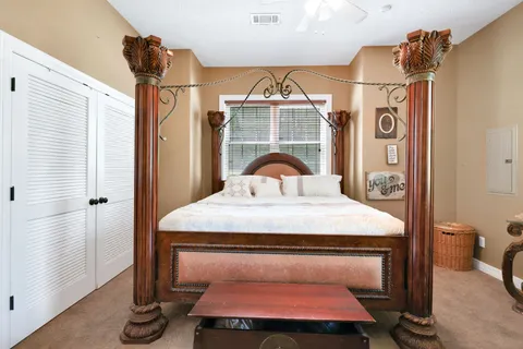 $1,595,000 | 250 Critter Creek Road, Coldspring, TX 77331