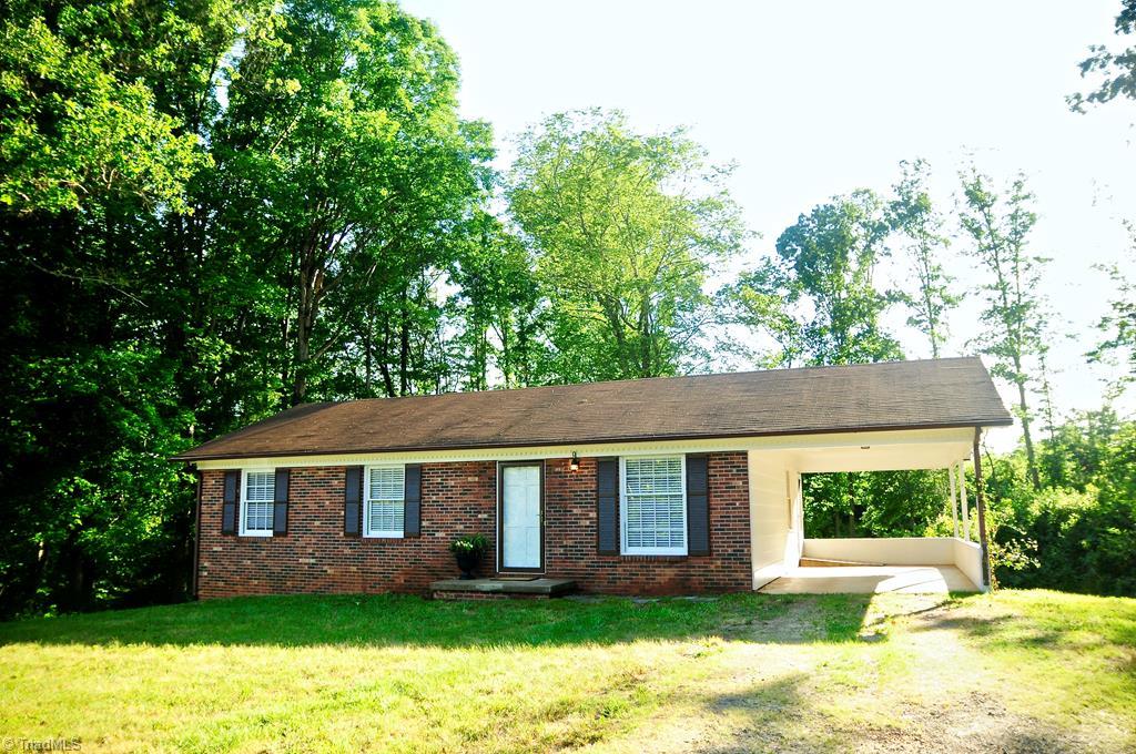 385 Pulco Lane Ronda, NC 28670 - Photo 1 of 17 Main View