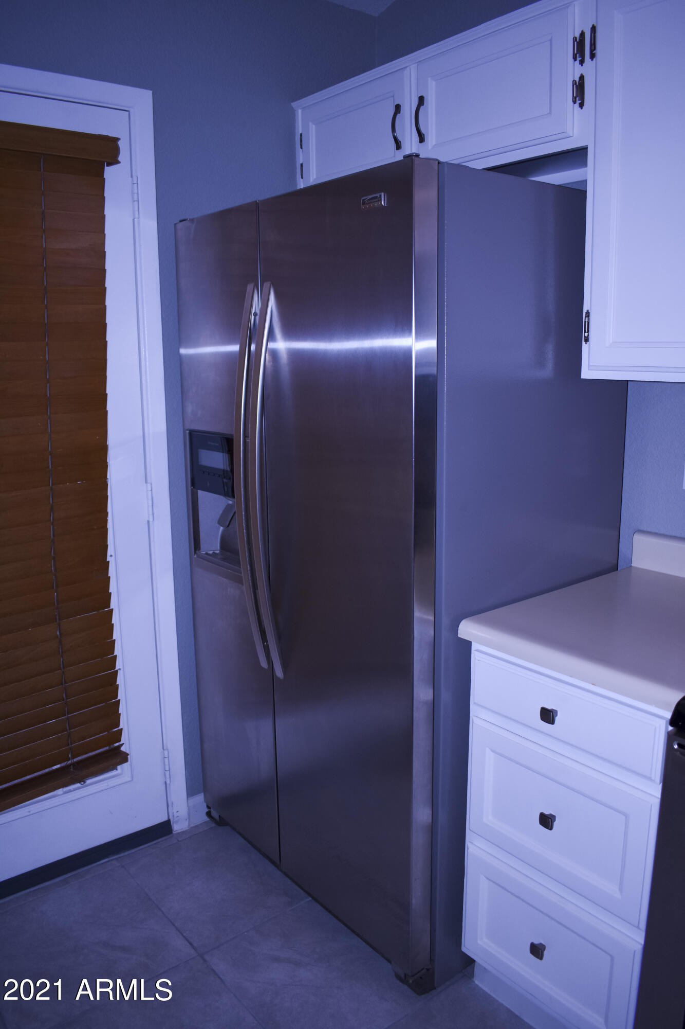 1725 East Darrel Road Phoenix, AZ 85042 - Photo 6 of 27 DSC_1502