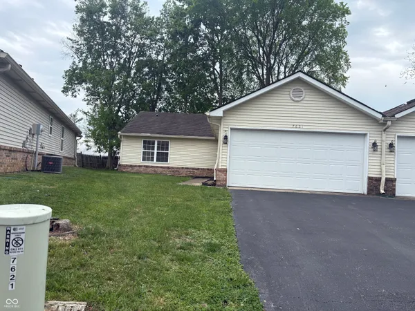 $1,500 | 7621 Orchard Village Drive, Indianapolis, IN 46217