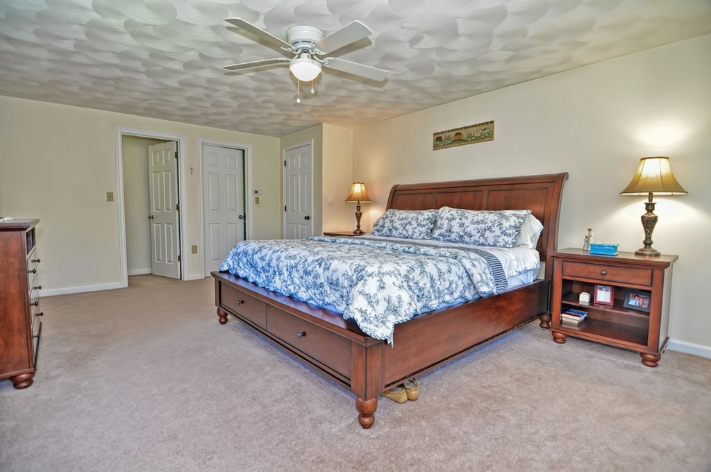 11 Noel Road Andover, MA 01810 - Photo 15 of 30 Gallery Image 15