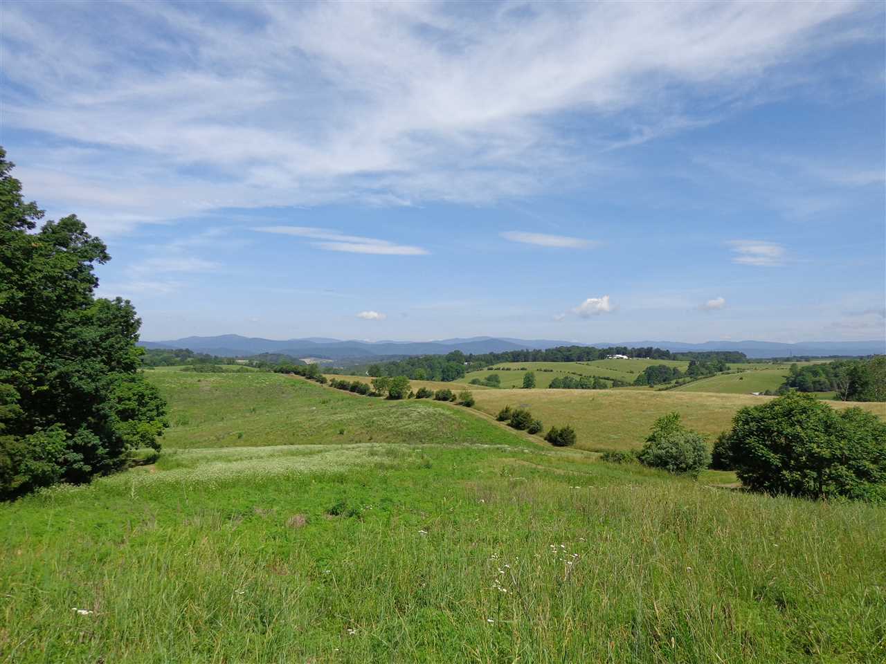 97-acres Curry Road Churchville, VA 24421 - Photo 3 of 11 a view of a city