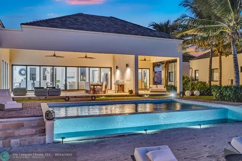 $4,500,000 | 2404 Blue Lagoon, Other City - Keys/islands/caribbean, FL bhs