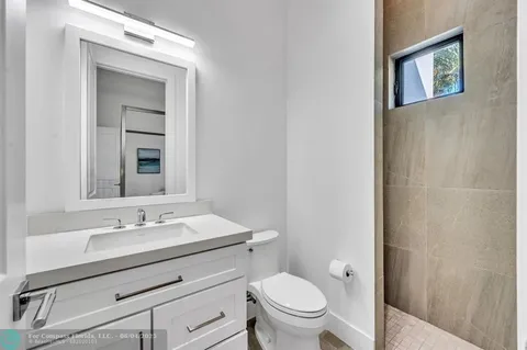 $4,500,000 | 2404 Blue Lagoon, Other City - Keys/islands/caribbean, FL bhs