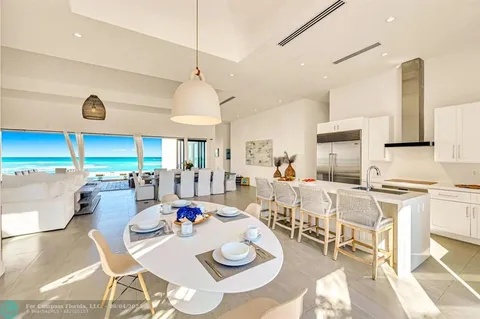 $4,500,000 | 2404 Blue Lagoon, Other City - Keys/islands/caribbean, FL bhs