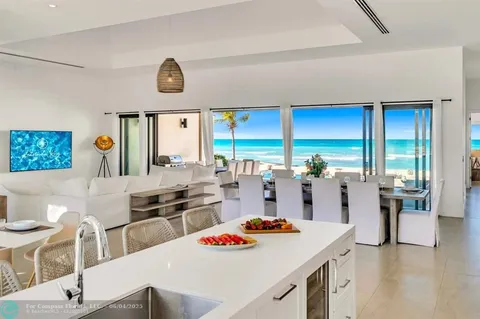 $4,500,000 | 2404 Blue Lagoon, Other City - Keys/islands/caribbean, FL bhs