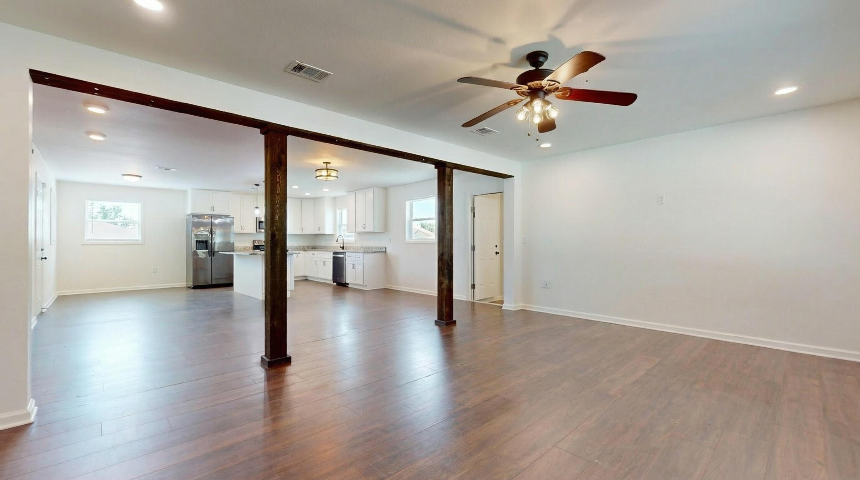 4962 Antioch Road Crestview, FL 32536 - Photo 6 of 48 8f89feb9-b426-41a4-91d0-2537518274ec