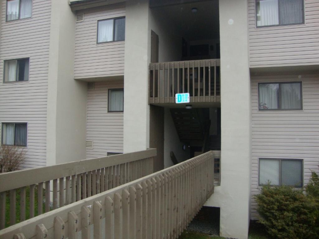 259 Old Mill Road, Unit D 11 Killington, VT 05751 - Photo 2 of 11 Gallery Image 2