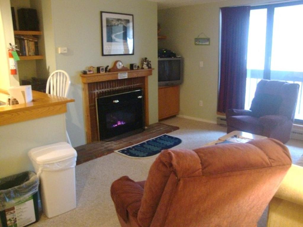 259 Old Mill Road, Unit D 11 Killington, VT 05751 - Photo 5 of 11 Gallery Image 5
