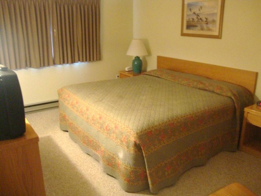 259 Old Mill Road, Unit D 11 Killington, VT 05751 - Photo 10 of 11 Gallery Image 10