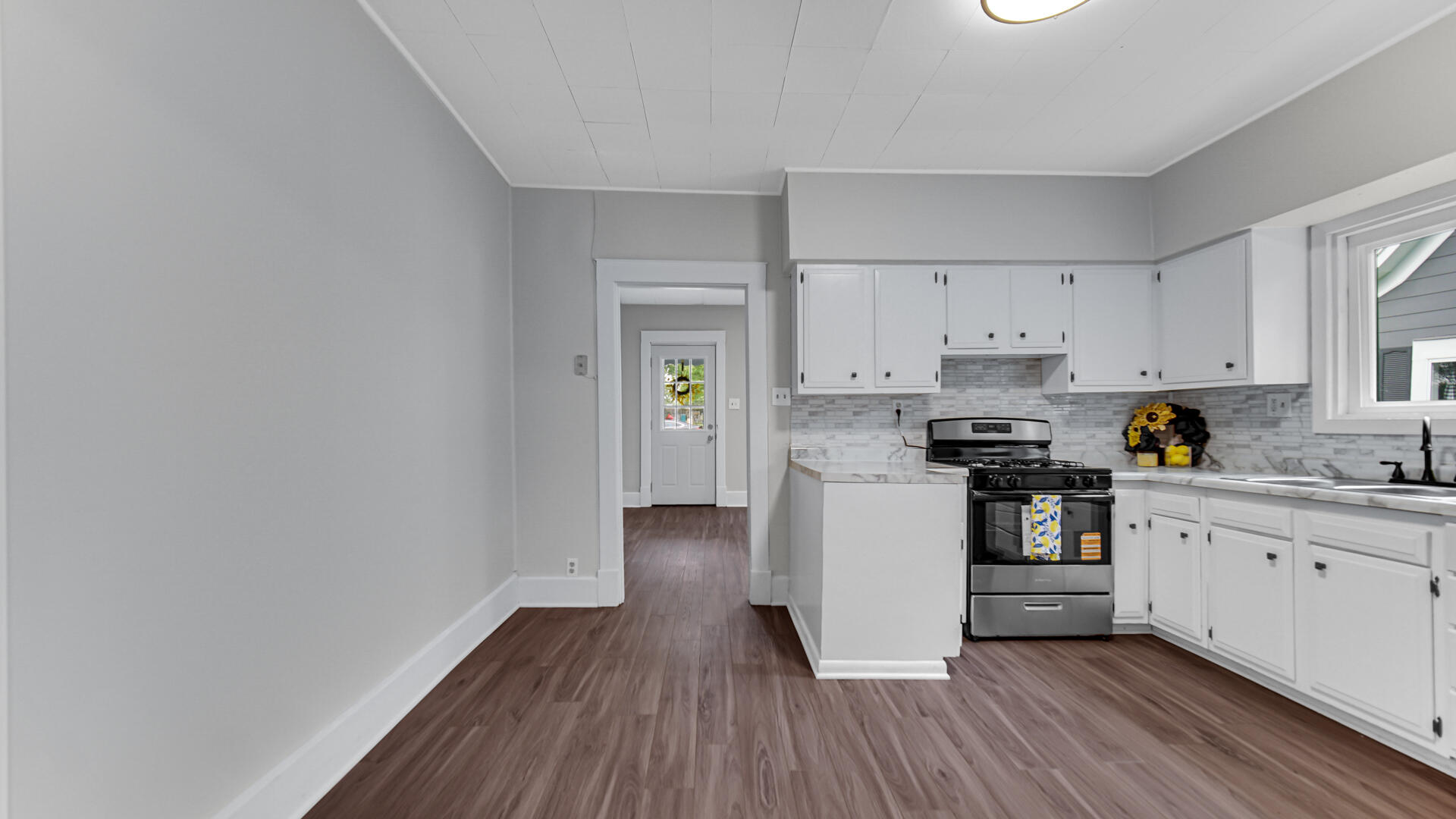 726 East Angelica Street Rensselaer, IN 47978 - Photo 6 of 23 1920x1080