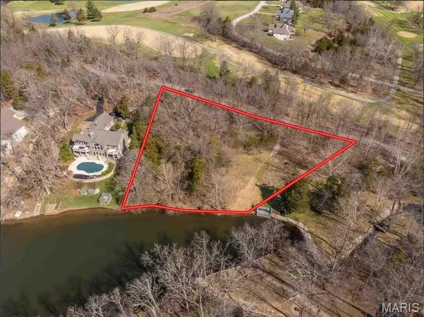 $349,900 | 1108 Lake Charrette Drive, Innsbrook, MO 63390