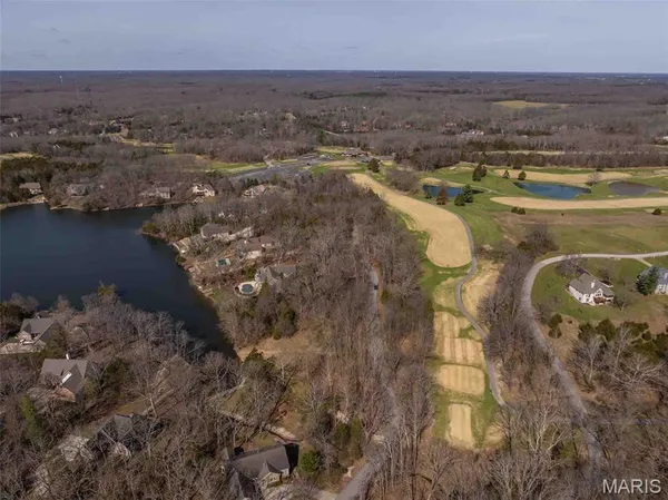 $349,900 | 1108 Lake Charrette Drive, Innsbrook, MO 63390