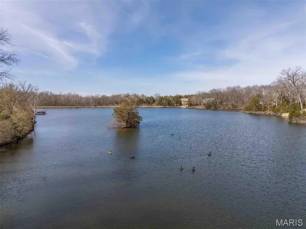 $349,900 | 1108 Lake Charrette Drive, Innsbrook, MO 63390