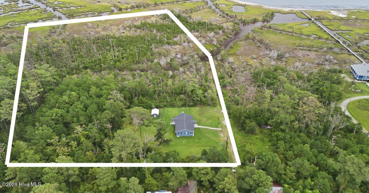 395 Nelson Neck Road Sealevel, NC 28577 - Photo 4 of 32 Gallery Image 4