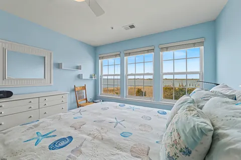$549,900 | 35 Bayside Drive, Unit 35, Somers Point, NJ 08244
