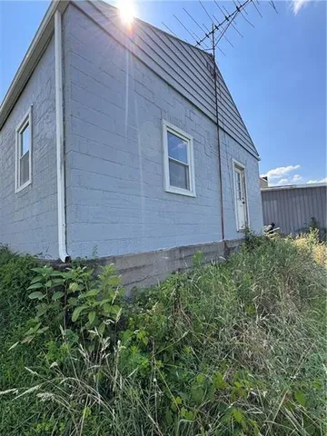 $50,000 | 32 Springer Avenue, Uniontown, PA 15401