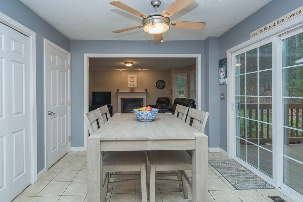 41 Tannery Road Sturbridge, MA 01518 - Photo 12 of 42 a dining room with a table and chairs
