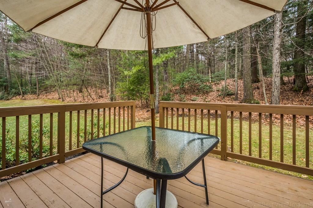 41 Tannery Road Sturbridge, MA 01518 - Photo 38 of 42 a view of a balcony with furniture
