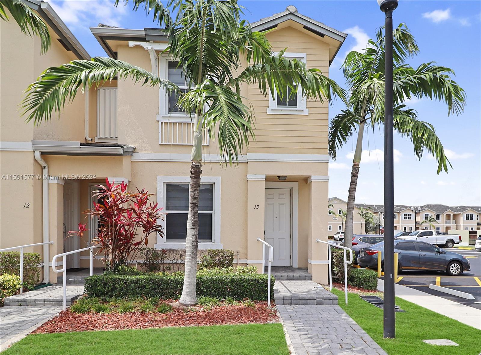 142 Northeast 28th Ter Unit 13  