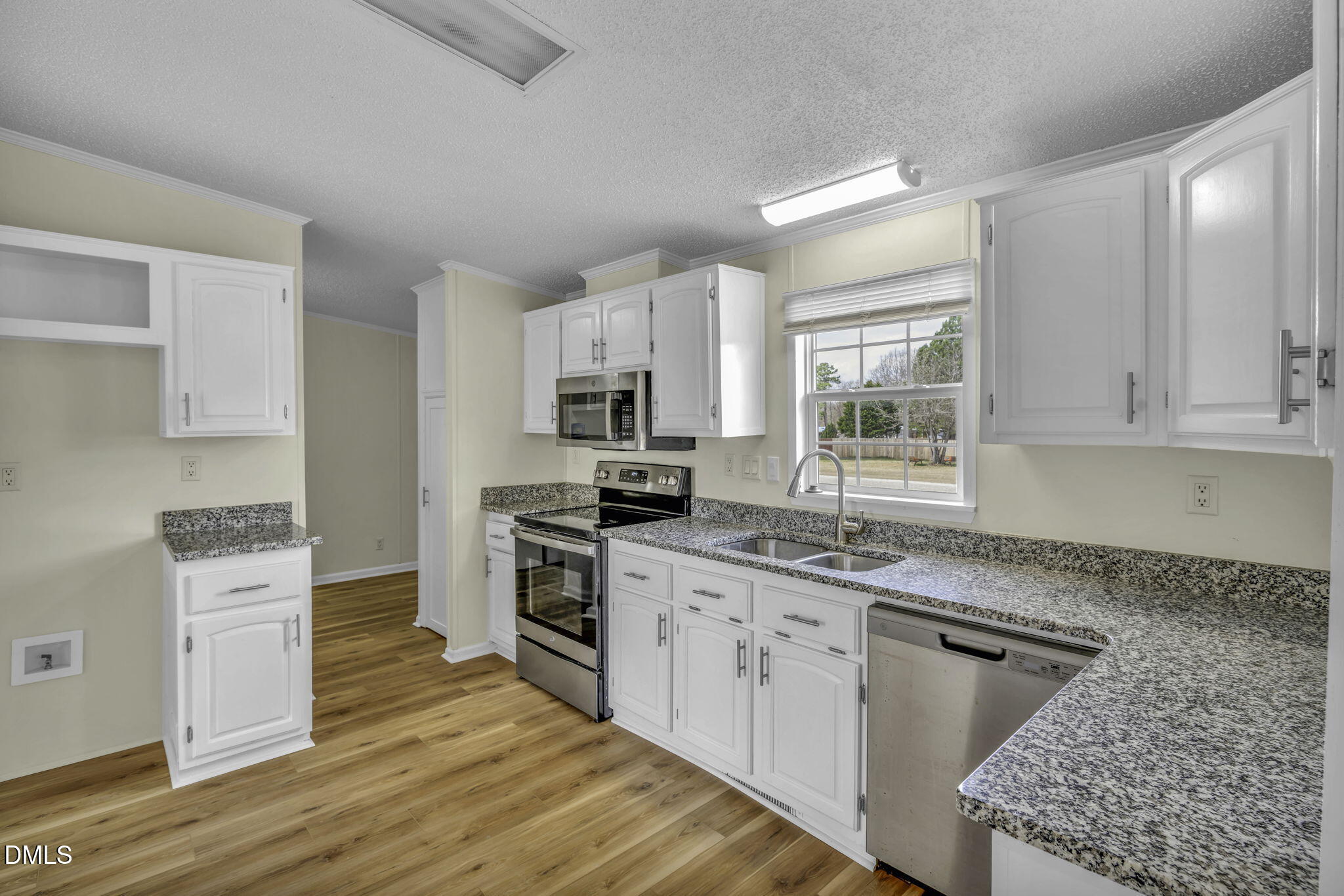 58 Ryes Lane Lillington, NC 27546 - Photo 11 of 39 16-web-or-mls-58Reyes_7143