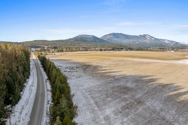 $325,000 | 340 Bayview Road, Athol, ID 83801