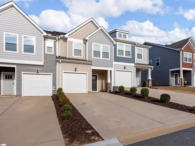 $250,000 | 1550 Rivermeade Drive, Moore, SC 29369