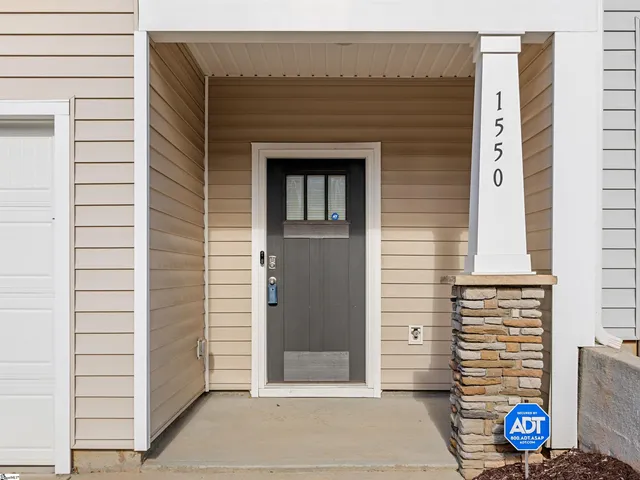 $250,000 | 1550 Rivermeade Drive, Moore, SC 29369