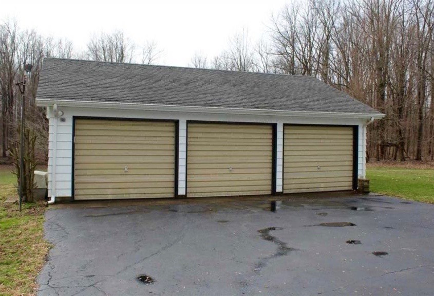 65309 Mulberry Road Lakeville, IN 46536 - Photo 6 of 26 Gallery Image 6